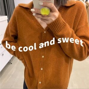 Pumpkin wool sweater